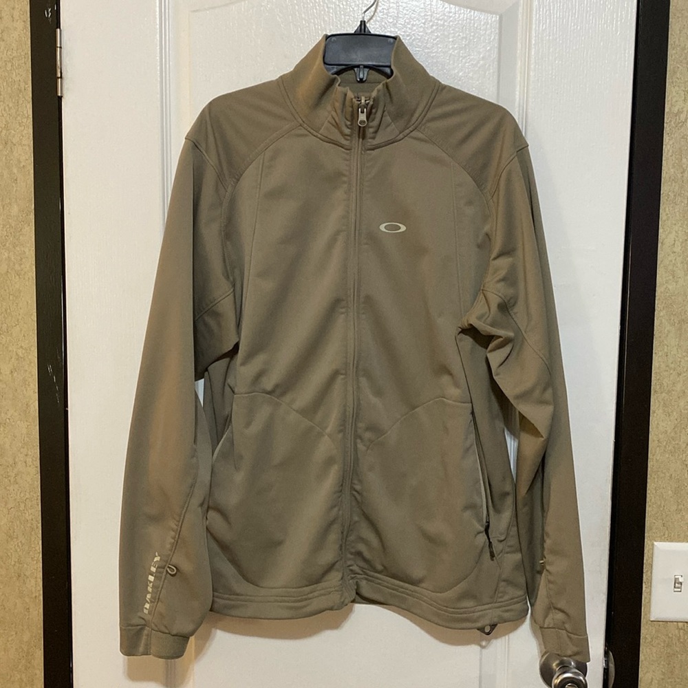Oakley men’s jacket
